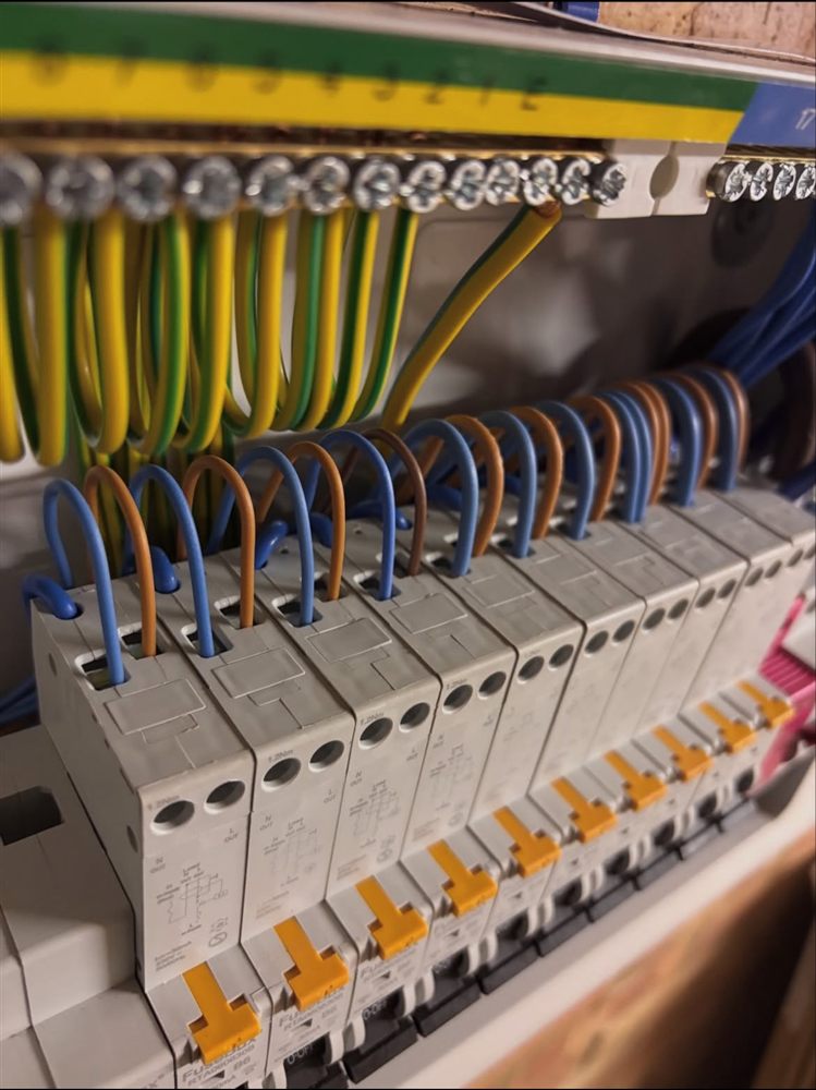 Powerline Group completed electrical work in London, photo 8